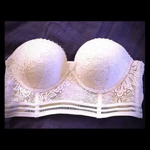 Victoria’s Secret Strapless Lace Push Up Bra